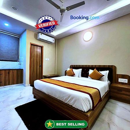 Hotel Vrinda Niddhivan ! Fully Ac, Prem Mandir At Walking Distance ! Just Near The Iskcon Temple Vrindāvan المظهر الخارجي الصورة